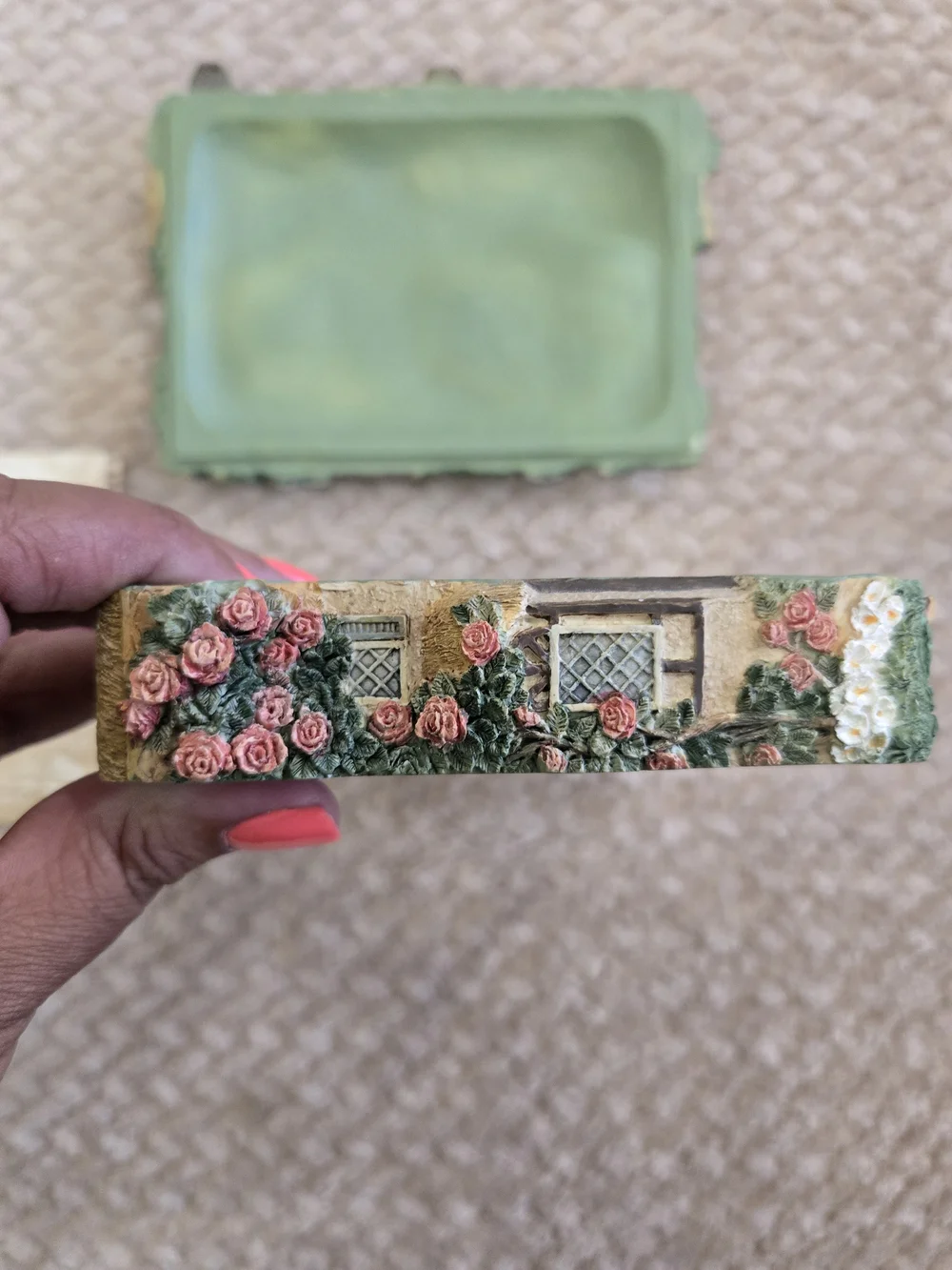 Franklin Mint Cozy Glen Cottage Violet Schwenig Limited Edition Card Box
